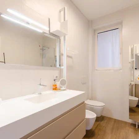 Anfossi Home, In Porta Romana, Design E Comfort, Con Grande Terrazza Privata, Vista Parco Milan