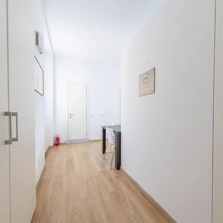 Eleganza In Porta Venezia - 4 Posti Letto Con Ac ミラノ