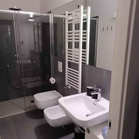 California Suite, Zona Tortona-solari-citylife, Un'oasi Nel Centro Di Appartamento Milano