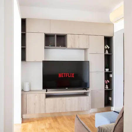 Garibaldi Apt-milan Moscova District-cozy&central מילאנו