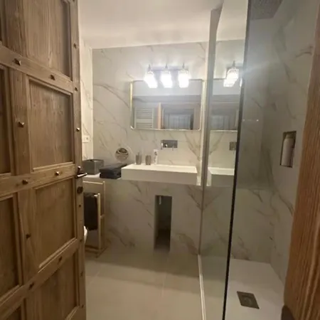 V13 Lägenhet Milano