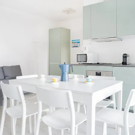 3br With Large Terrace - 800m From San Leonardo M1 * Milão