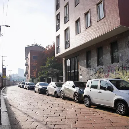Navigli-metro-moda&design District Ac&self Check-in Appartamento Milano