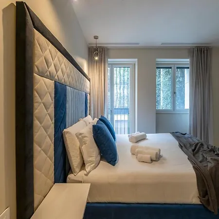 Quiet Luxury Retreat Design & Comfort Al Duomo Apartament Mediolan