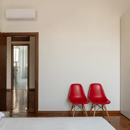 Luminoso Trilocale Piano Alto Vicino All' Arco Della Pace Milano