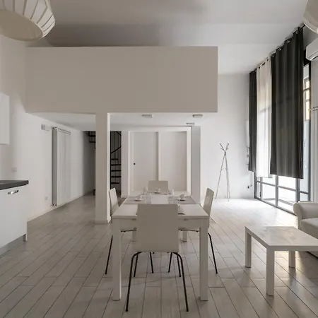 Spazioso Loft In Col Di Lana * Милан