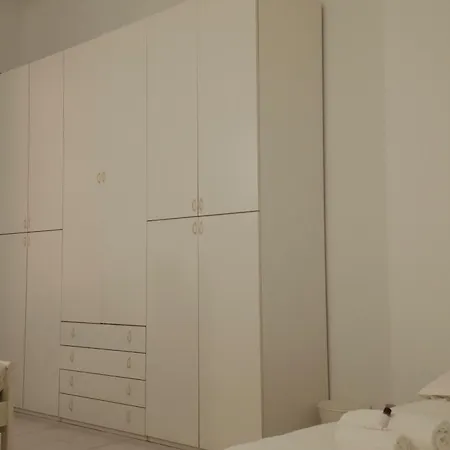 Bwr - Bilocale Centro Milano, Arpesani 3 *