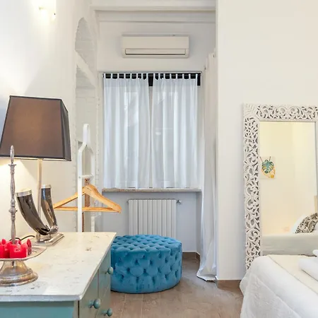 Апартаменты Modern One-bedroom Flat Near Corso Милан