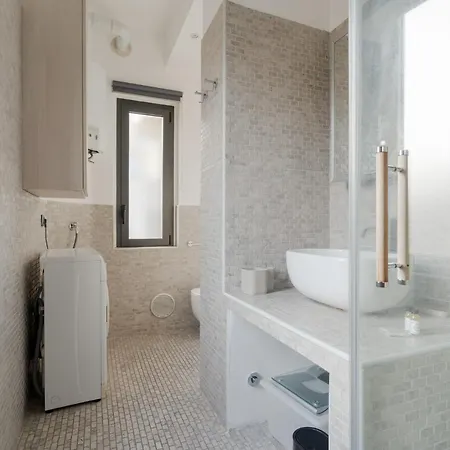 Guesthost - Navigli Comfy 아파트 *