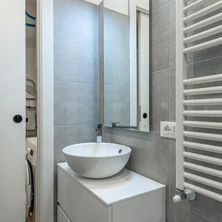 Navigli Duplex Elegante Con Vista Canale * Милан