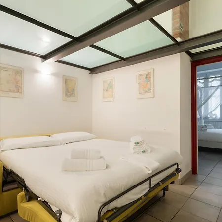 Charming Near M1 Loreto And Iconic Tram 1 To Center *