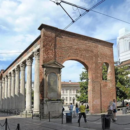 Apartment Colonne San Lorenzo Walk To Duomo & Navigli Mailand