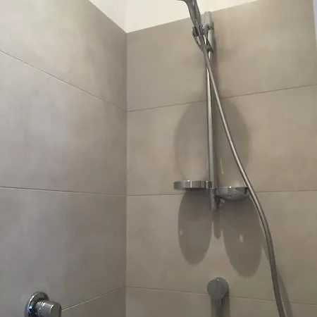 Lovely Very Near Zara Metro Station M3m5 *