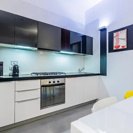 M25 - Garage Loft Apartamento Milán