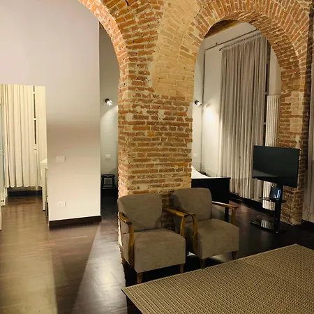 Hostmate - - Arco Della Pace Experience Apartamento *