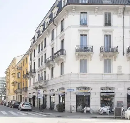 Cozy Among The Liveliest Street Of Isola Milano