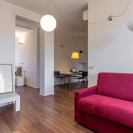 Appartamento Porta Venezia M1 - Design In The Heart Of