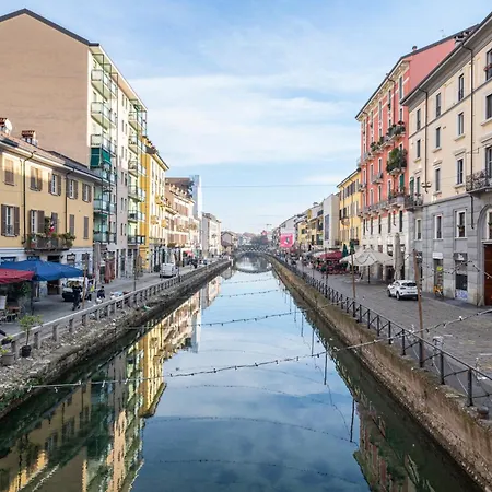 Easylife - - Paoli 6 P3 - Navigli * Milan