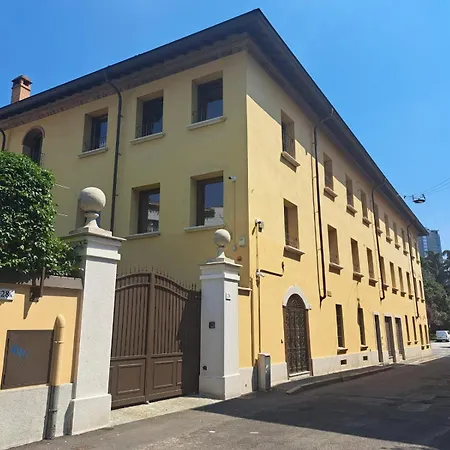 Trilocale Sofia Abbadesse M3-m5 Zara Appartement Milaan