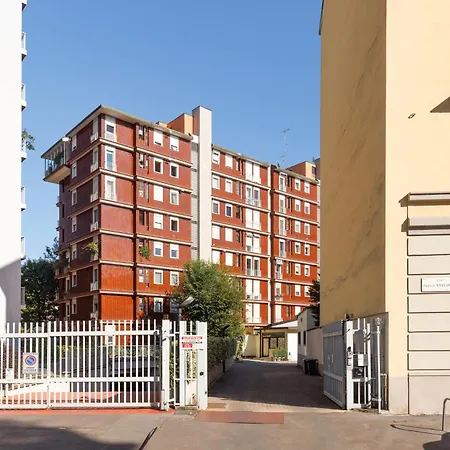 5 Min Walk To M1 Metro - Private - Citylife アパート