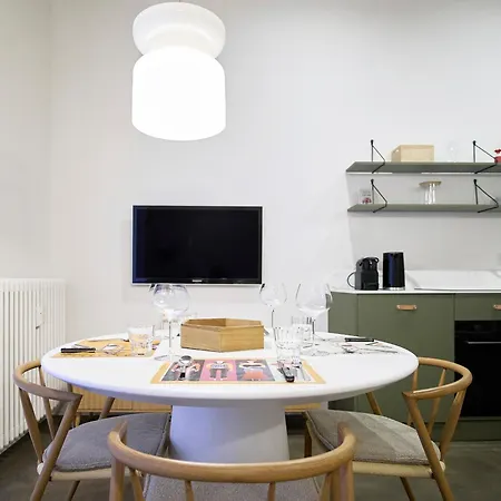 Design With Private Street Entrance Apartmán *