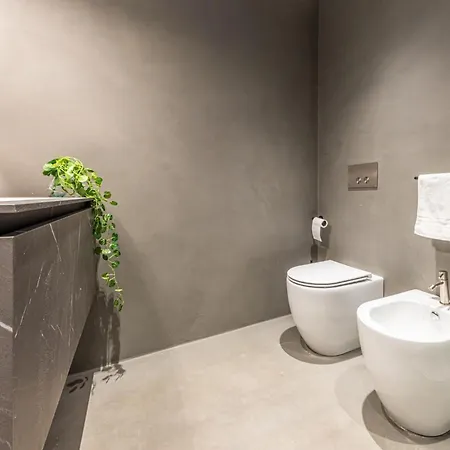 Luxury Modern Near Duomo - Exclusive & ミラノ