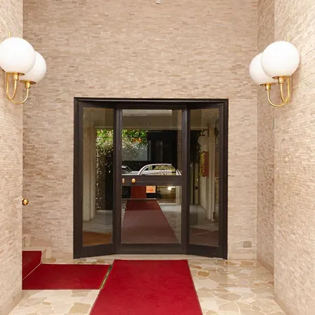 Costanza Home, Moderno Ed Elegante Nel Cuore Della Citta Di Milano, Nuova Metro Blu, Comodo Per Duomo, San Siro E Rho Fiera Lejlighed