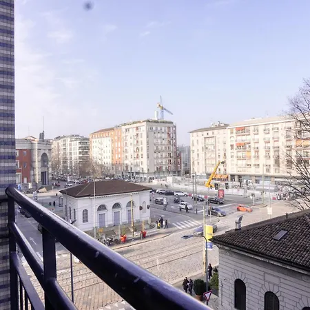 Apartamento Darsena Contemporary - Spacious 2br A Few Steps From Centre *
