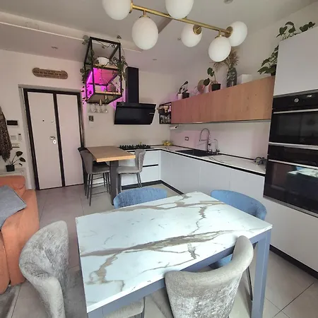 Flat Isola - New Opening Daire *
