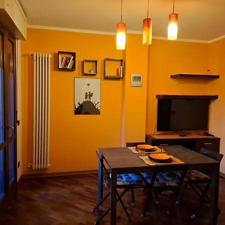 Dibrazzo's Appartement Milan
