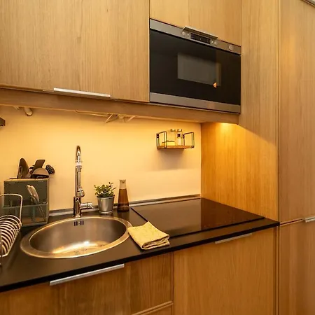The Artist's Nest - On The Navigli Apartman Milánó