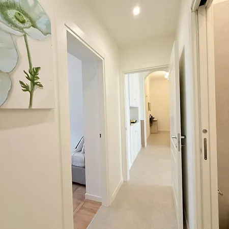 Bright And Spacious In The Heart Of Citta Studi