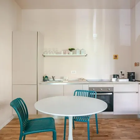 Modern Gem In * Milano