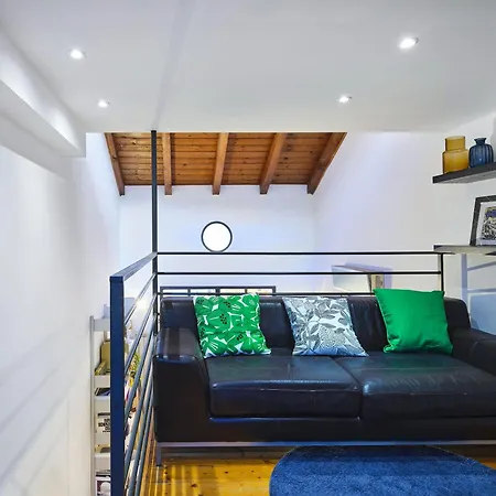 Independent Design Loft With Private Terrace - Apartamento Milão