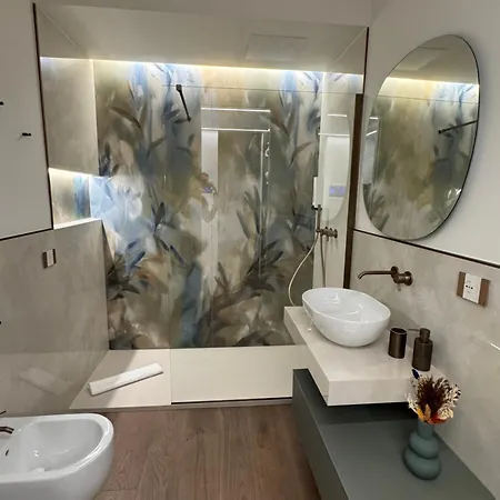 Luxury - Metropolitana M4- San Babila -stadio San Siro - Duomo - Aeroporto Linate - Castello Sforzesco 米兰