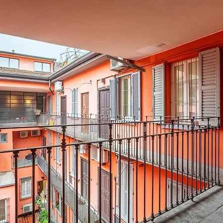 Frisi Appartamento Milano