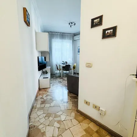 Apartamento Salgari - Vicino Metro E Tram - *