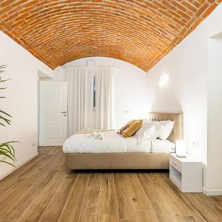 Colonna Lovely Loft - 10 Min Duomo - Buonarroti M1 밀라노