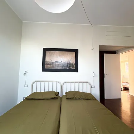 Bright House Between Navigli&parco Solari