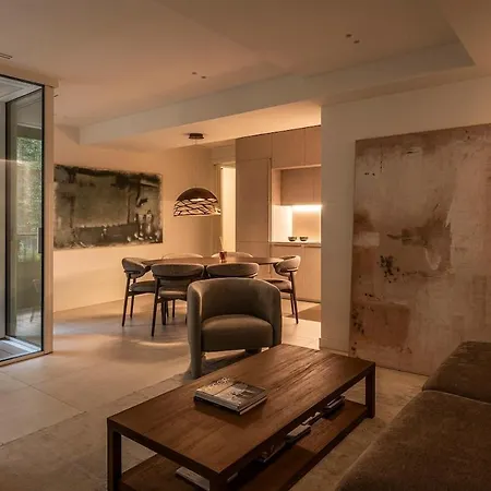 Apartament Quiet Luxury Retreat Design & Comfort Al Duomo Mediolan