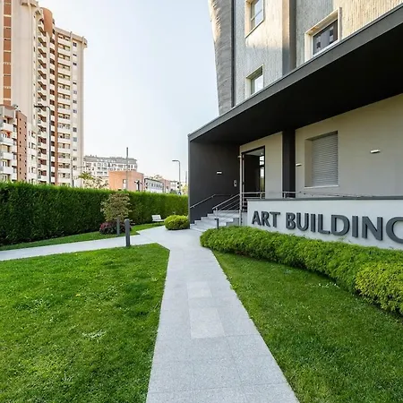 Design Art - Gym & Location ميلان