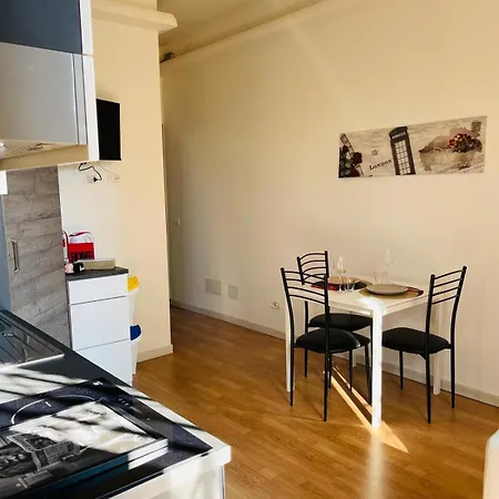Sweet Home, Vercelli Apartamento