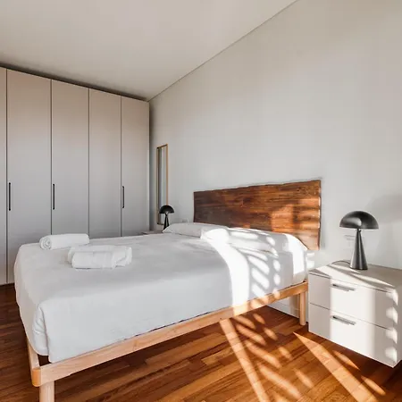 Giaxtower Palestra & Piscina Pure Living 5' Piano