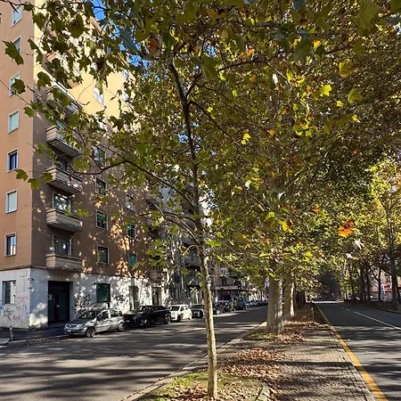 Artstay - Near Metro, Train Station, Isola Daire Milano