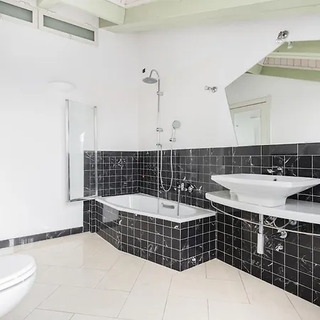 Easylife - - C Italia 68bp5 - P Ticinese Appartamento