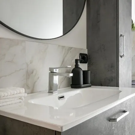 Διαμέρισμα Casa Enea Luxury Apartment - Bocconi Navigli - Private Parking *