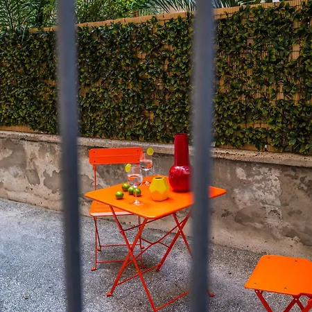 The Botanical Court - Porta Venezia Апартаменты *