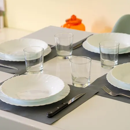 Modern 10 Min To Duomo, M3 Rogoredo Apartment *