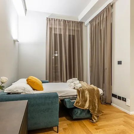 Luxury Modern Near Duomo - Exclusive & ミラノ