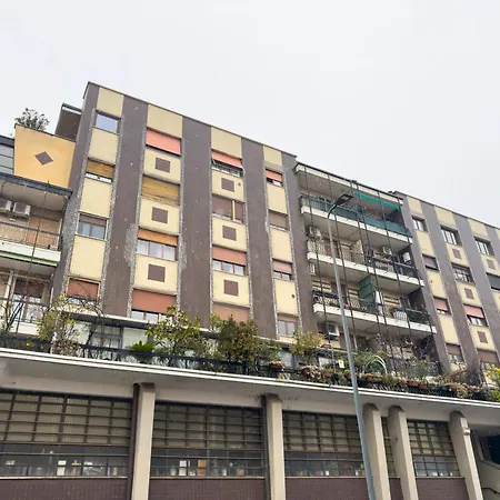 Modica, 16 - Near Iulm Διαμέρισμα Μιλάνο